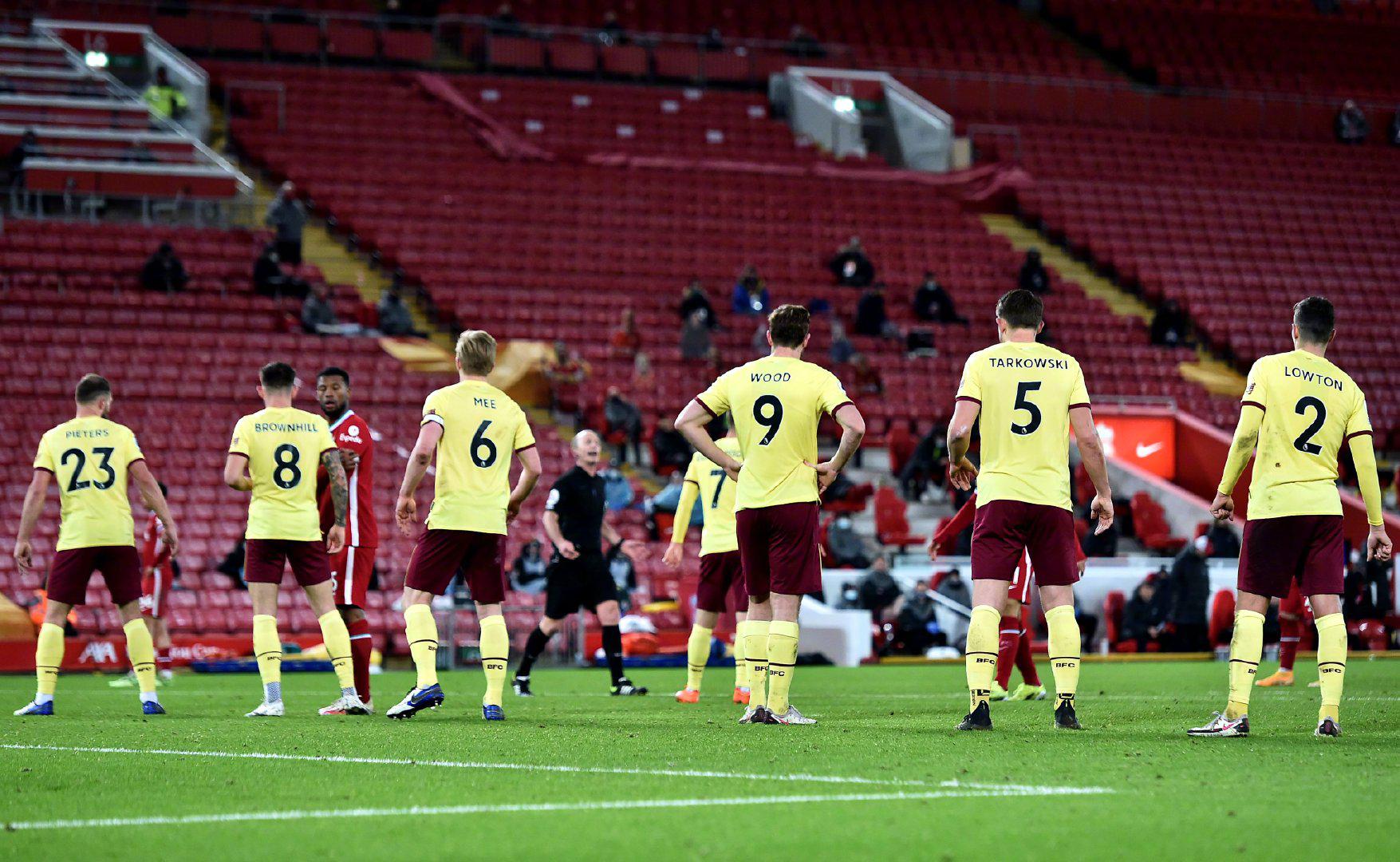 紀輕輕卻能 紀輕輕卻能